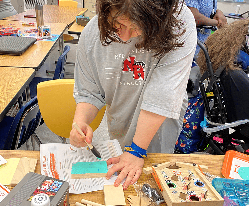 HDS B.R.I.D.G.E.S. Students Turn the Classroom into a Wood Shop for the Day