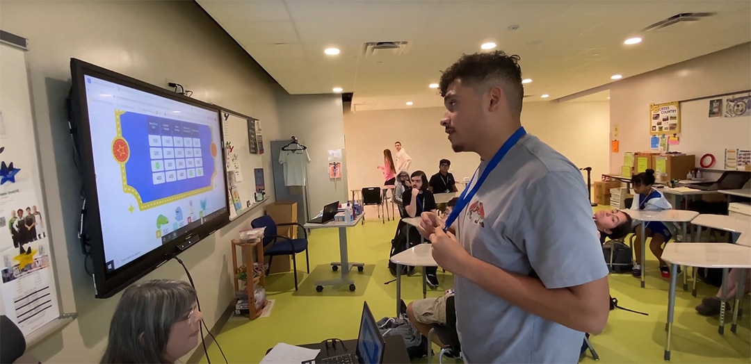 HDS B.R.I.D.G.E.S. Program demonstrate their knowledge of sarcasm detection in a round of Jeopardy!